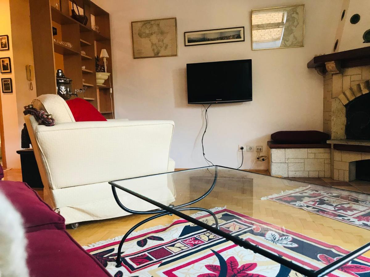 شقة Apartman Simple سراييفو المظهر الخارجي الصورة